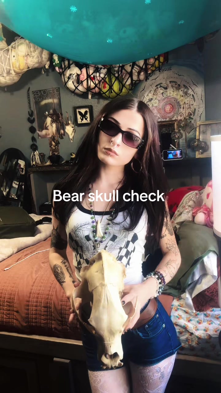 @𝒆ⓛ&alpha;𝒾ℕ&alpha;.⋆