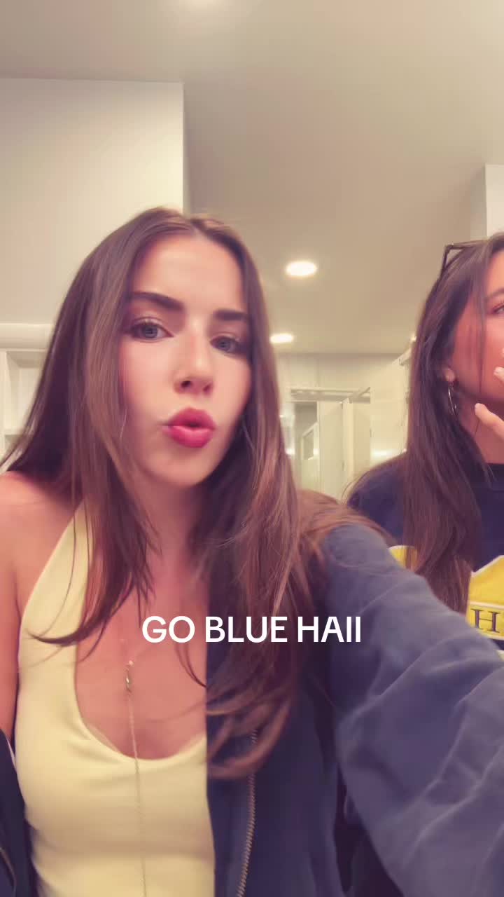 @chloe