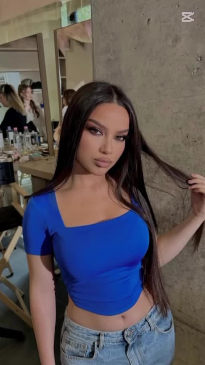 @onlykamila