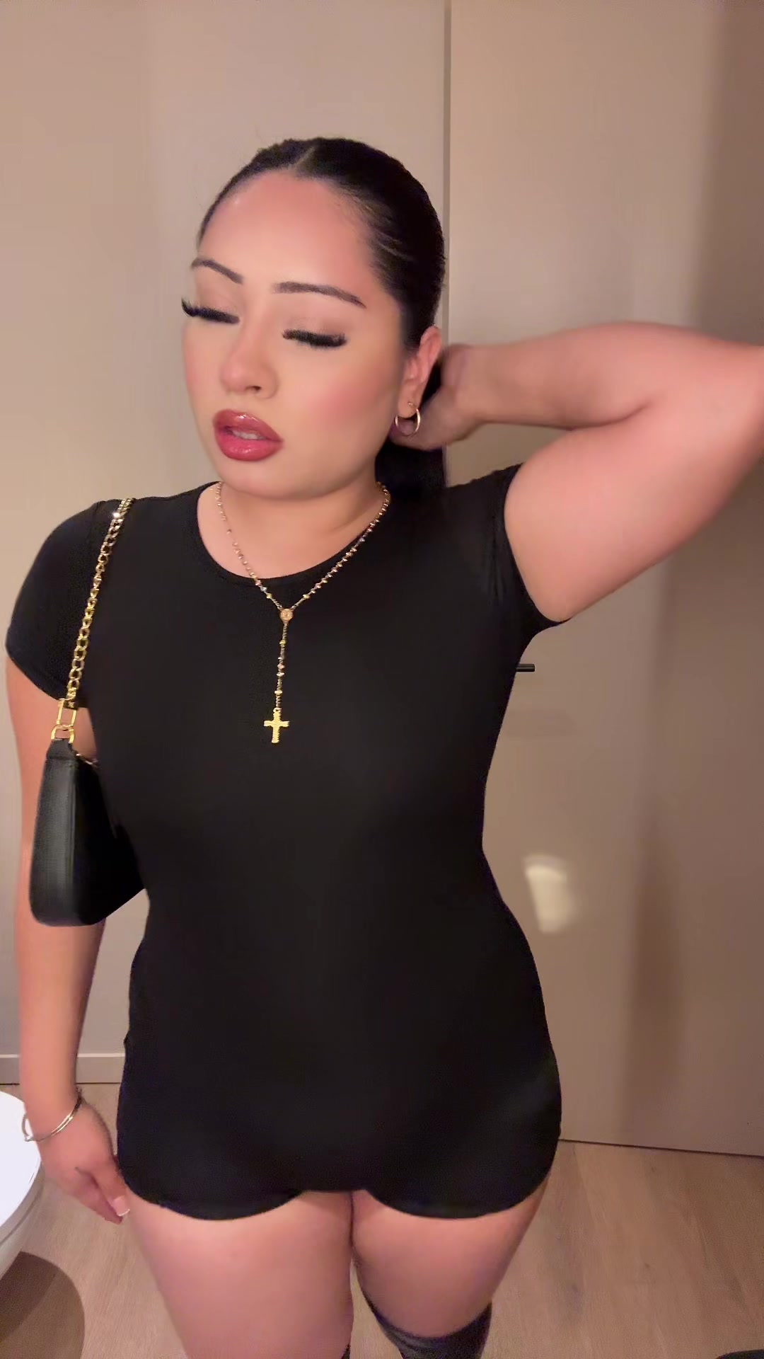 @YungHoNeverBrokeAgain
