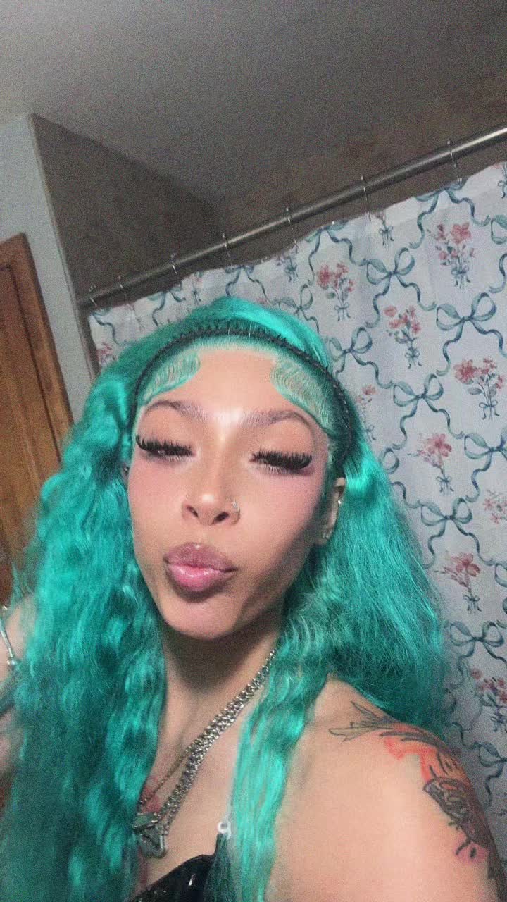 @Nani Marie 🐆