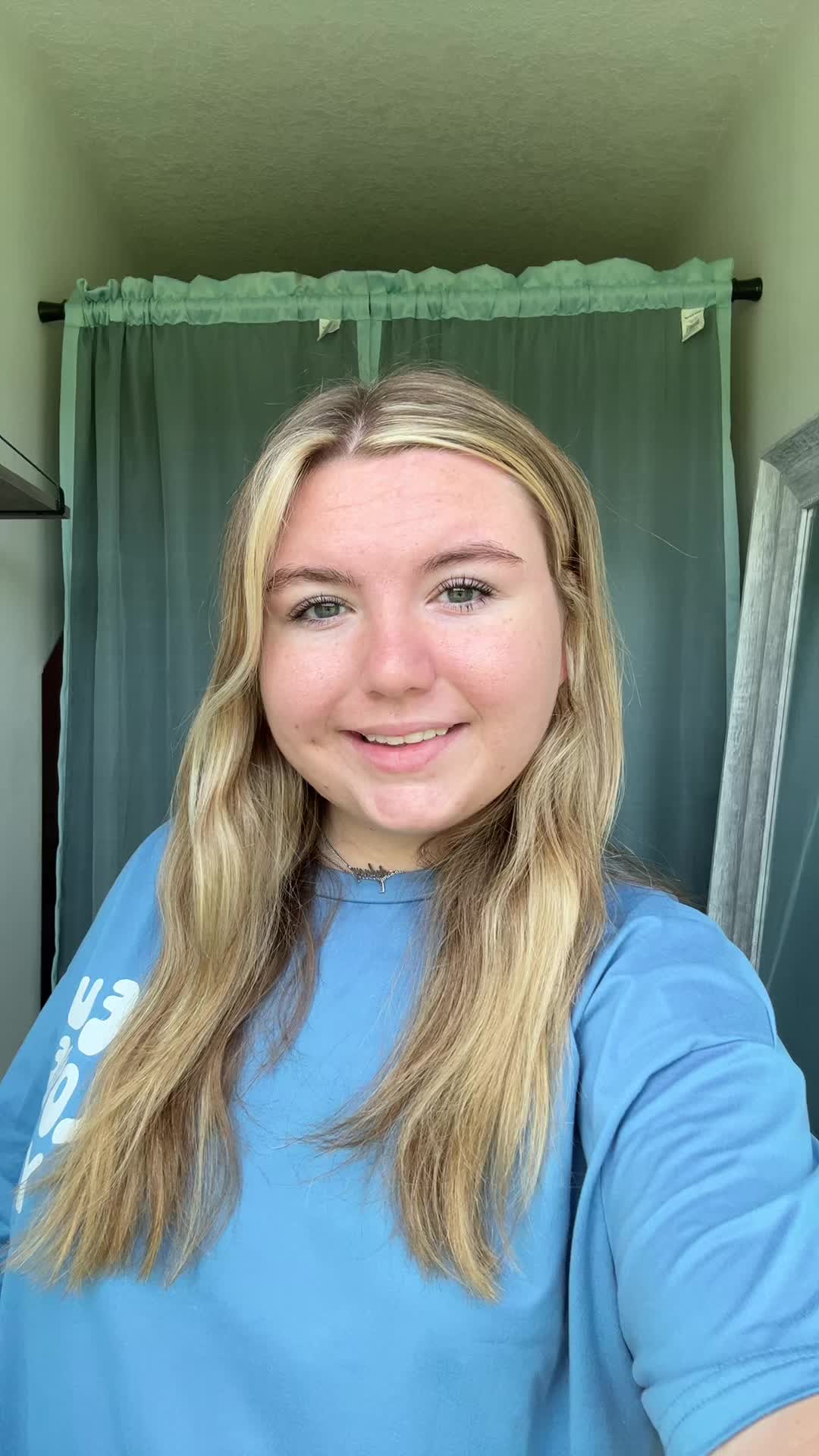 @defnotsydneyrae