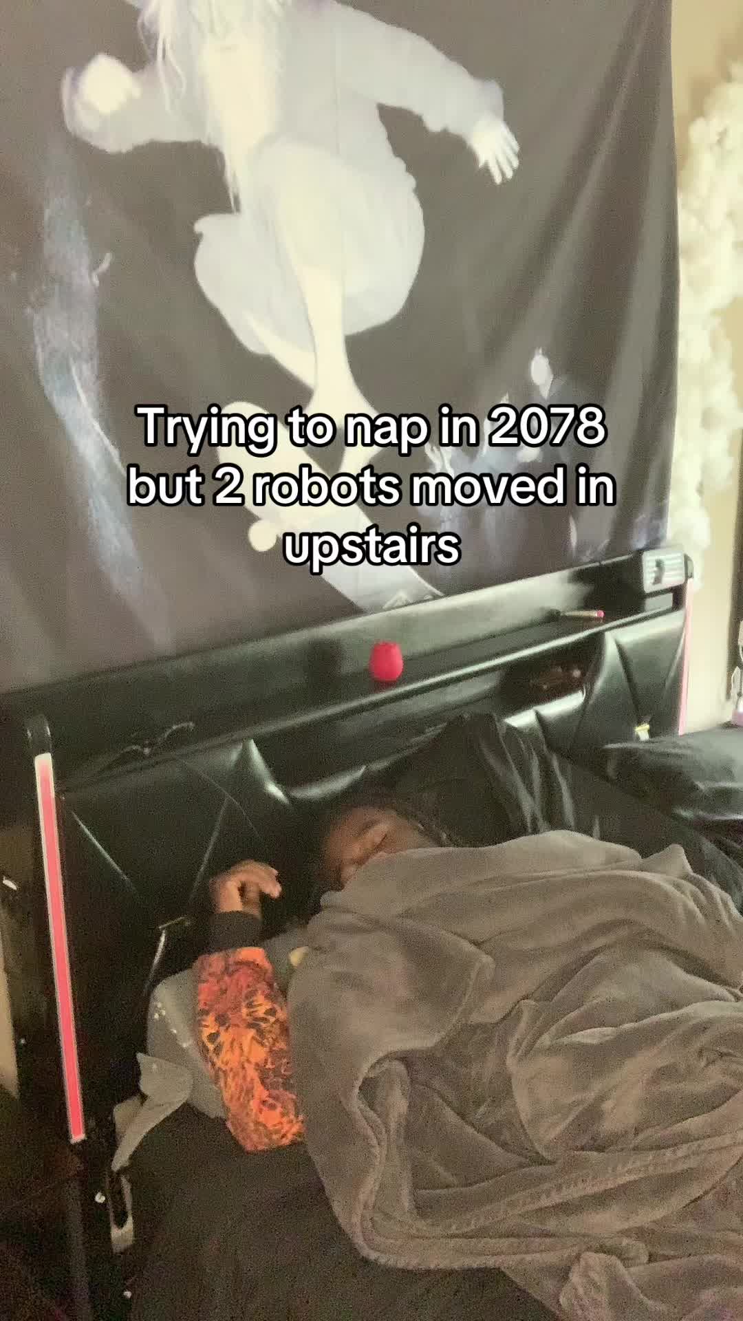 @Vayroh