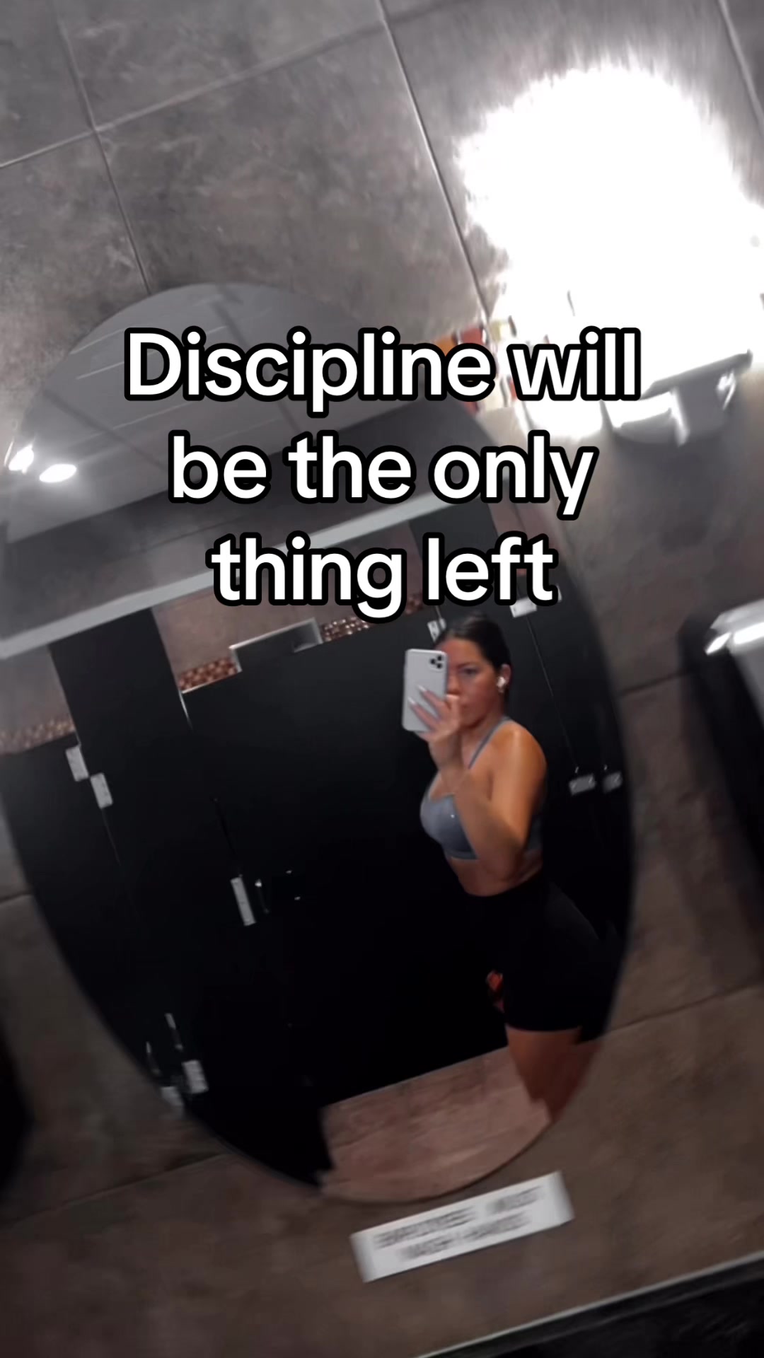 @Mai