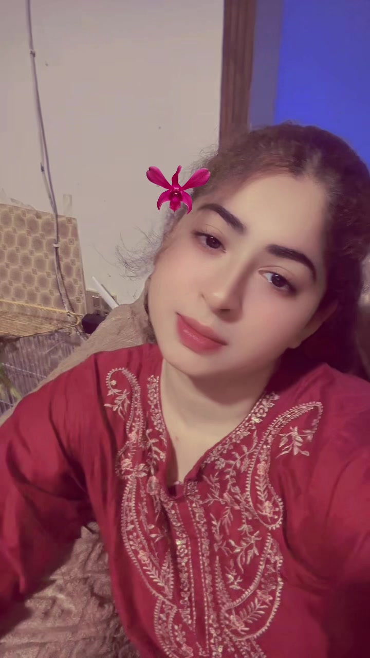 @ملکہ 😍❤️