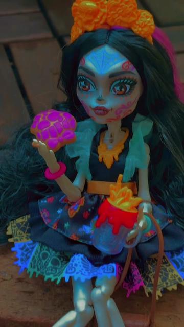@Tifa’s Tiny Treasures ๐ต๐ธ