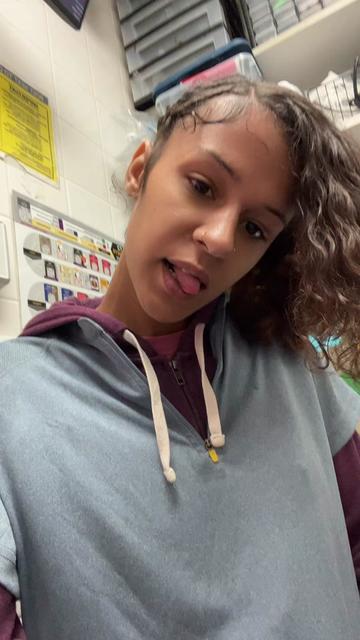 @Too_loyal_vyee🌸