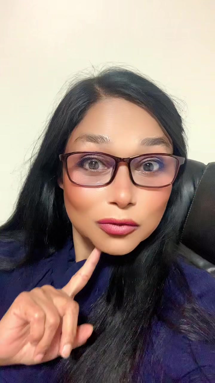 @Moni