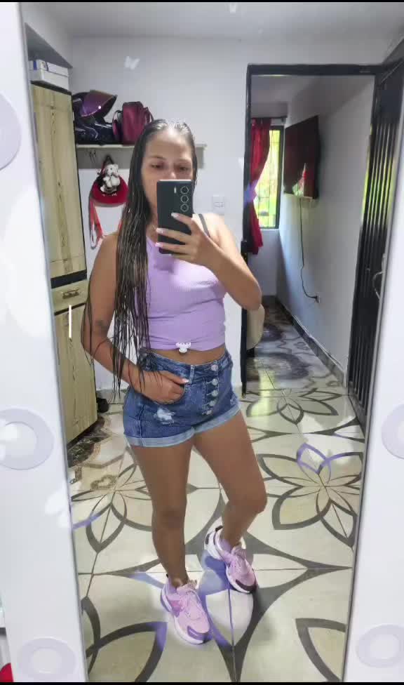 @Isa Grajales447