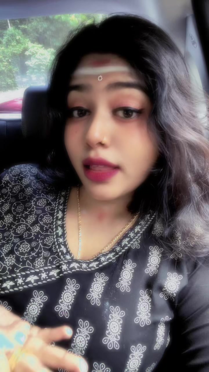 @_A I S H U🖤🐬