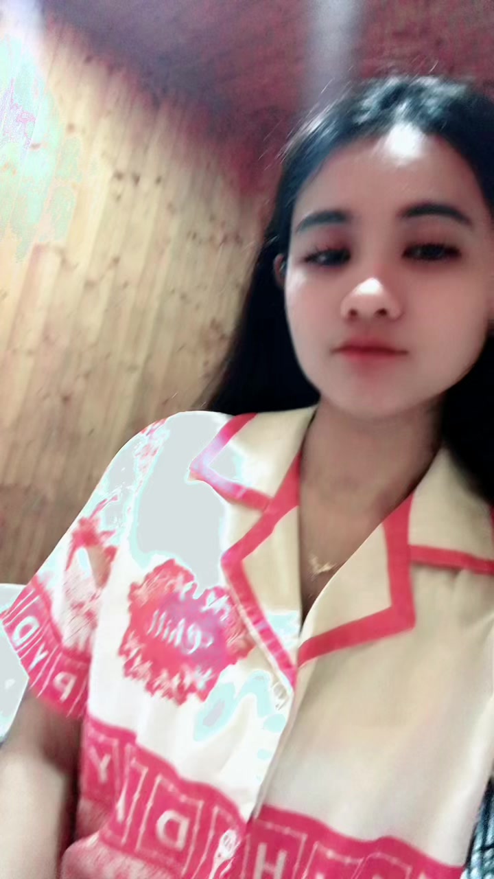 @Gadis Blitar 🇮🇩