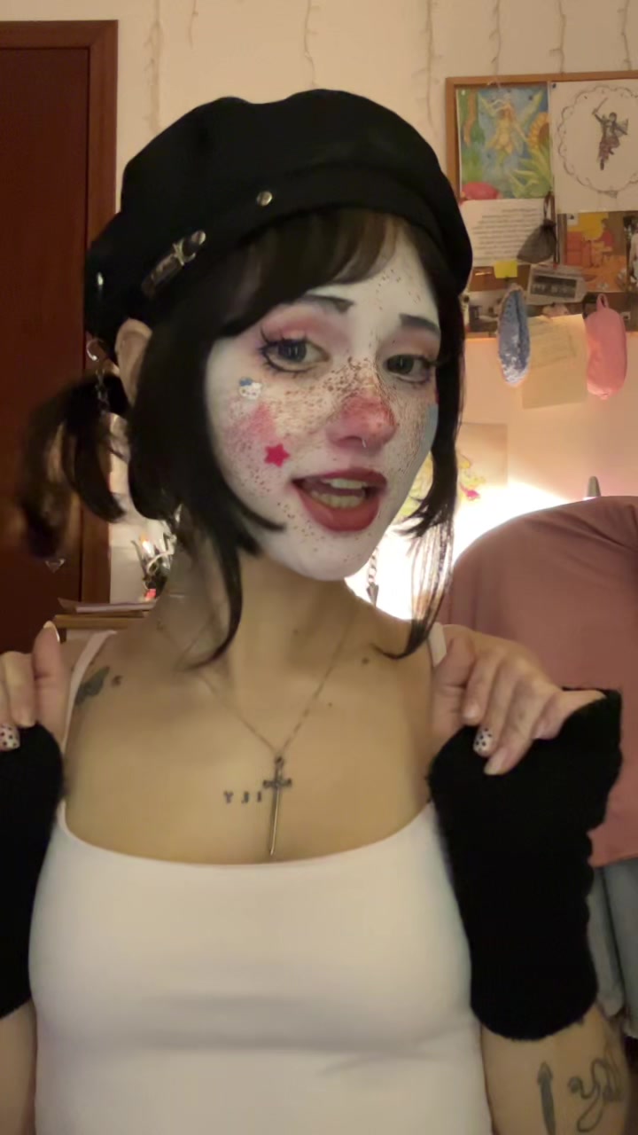 @Sofi&ensp;<3