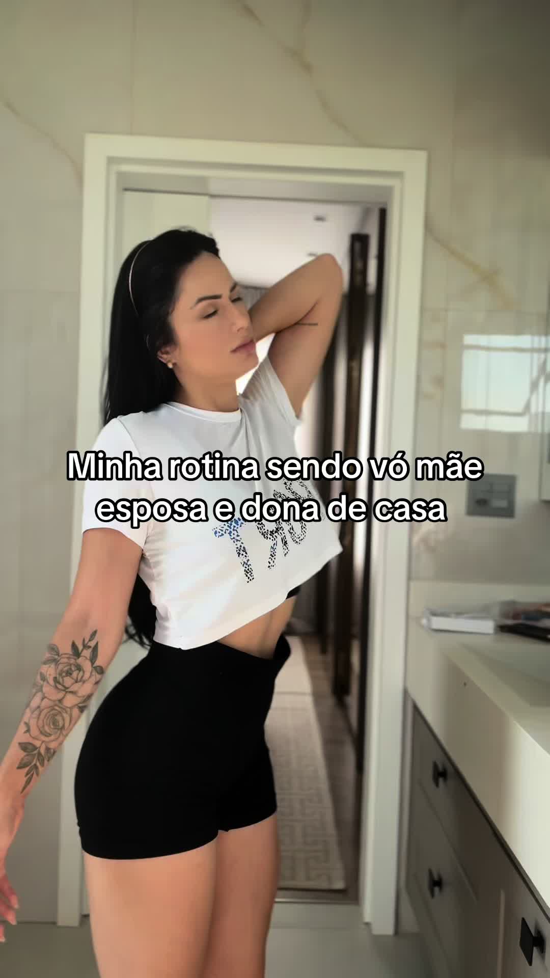@sannylìra