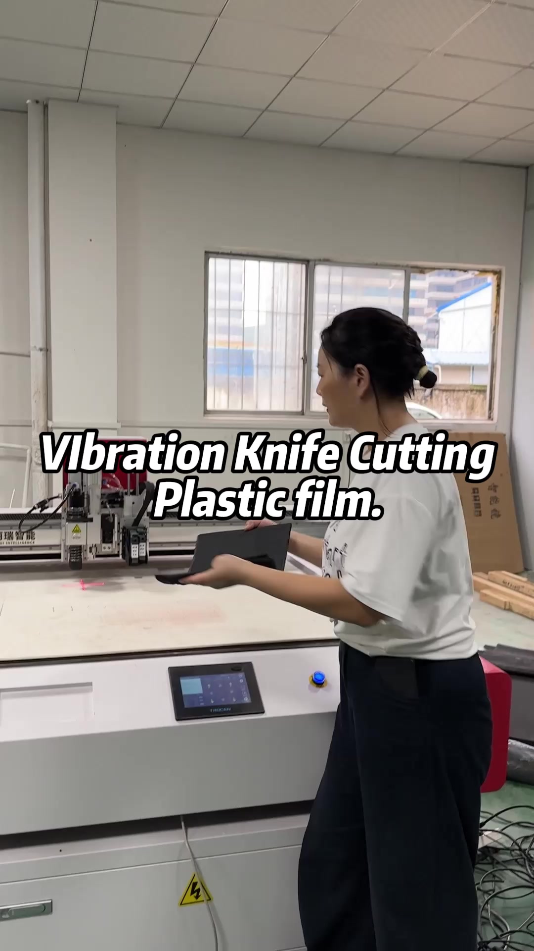 @Cutting machine factory