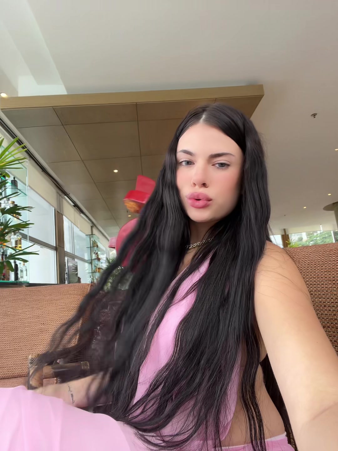 @Livia Amaral👸🏻
