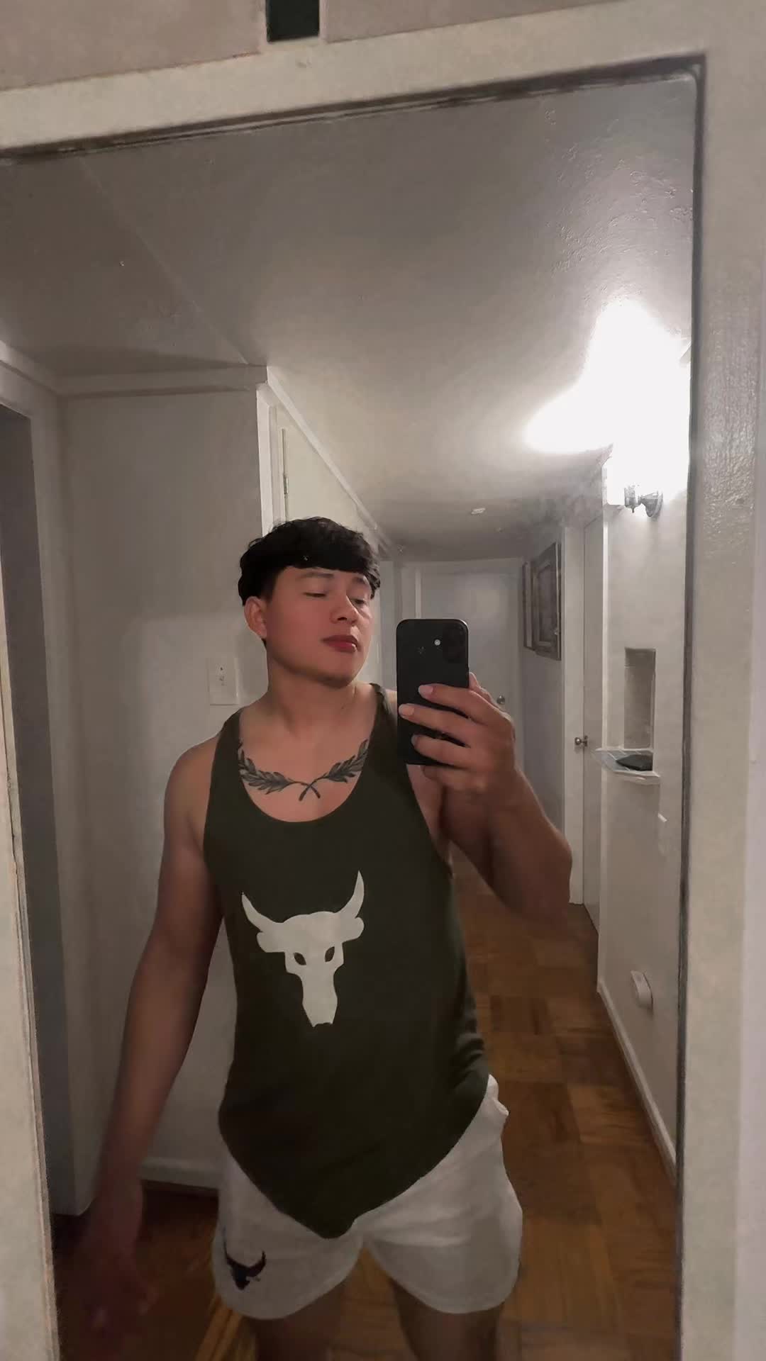 @Emilio🦇🕷️