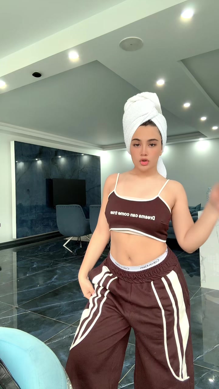 @felora