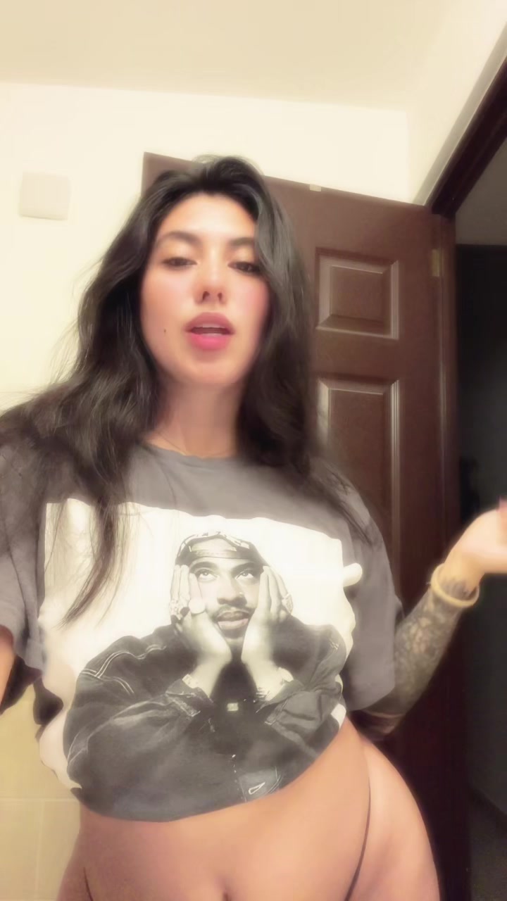 @Nahomy✨