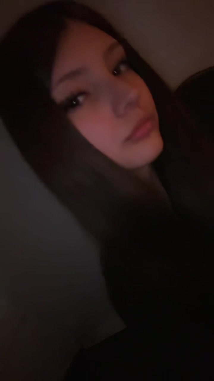 @Valentina