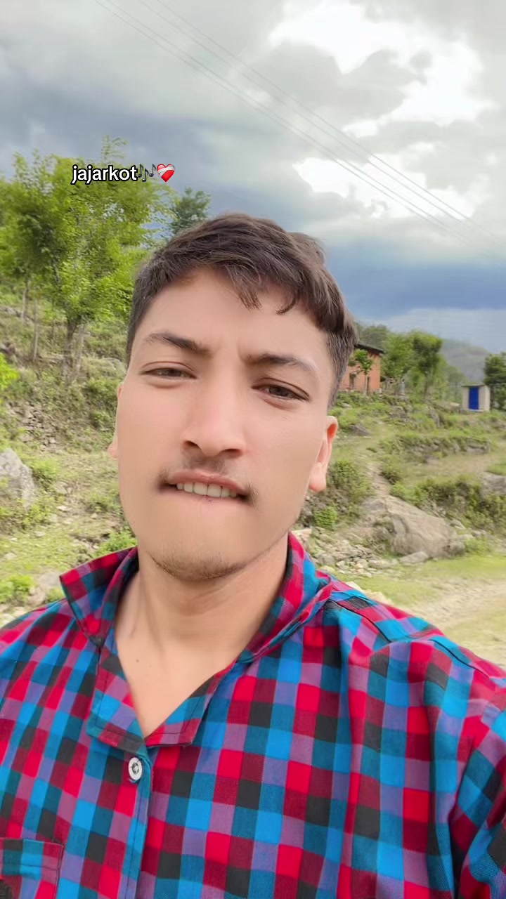 @Mahendra Lukhan official🖤🇳🇵