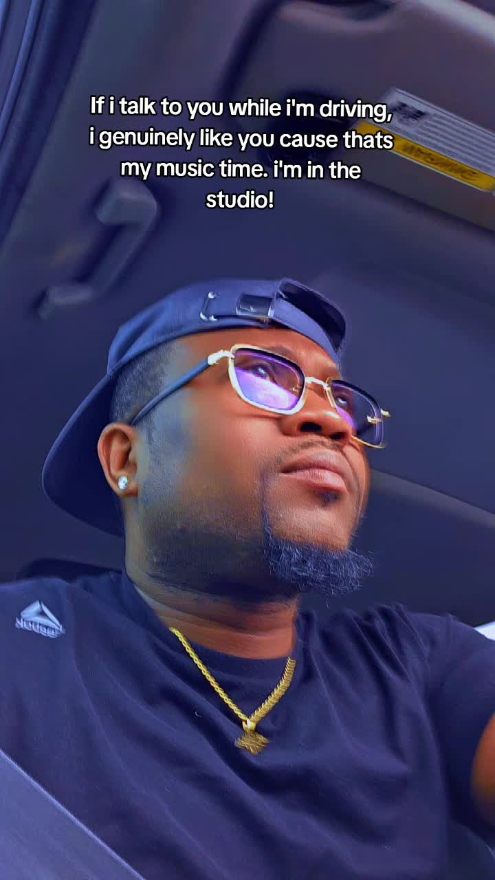 @DENNIS DA LEGEND 🇯🇲🦂🤴