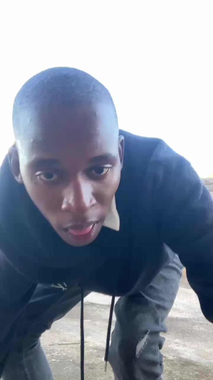 @Fefe Masigo🇿🇦