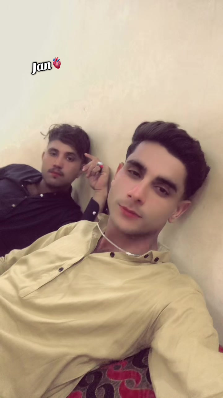 @🏴☠️404🏴☠️ثاقب بونیری🦅