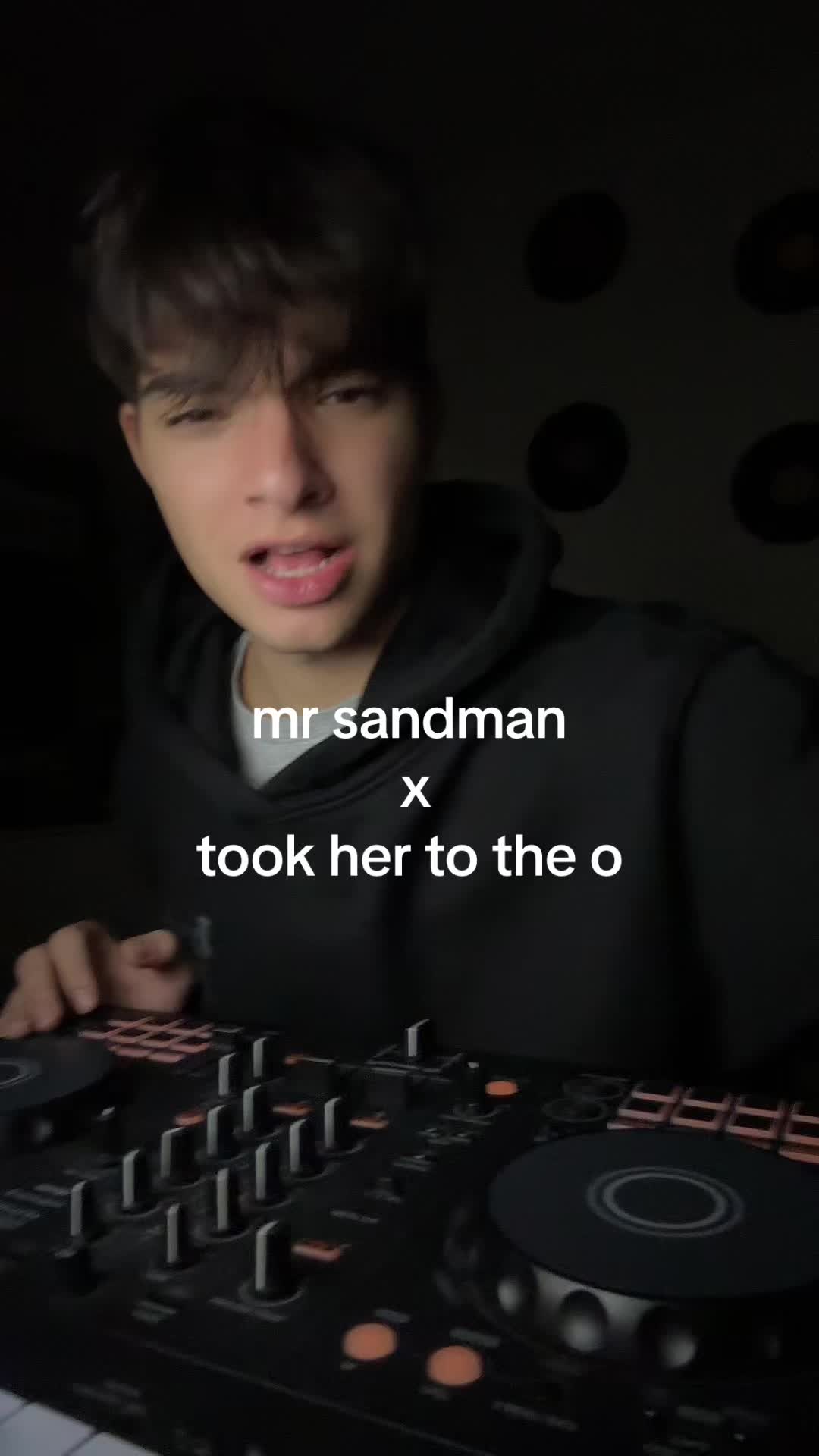 @AndreX
