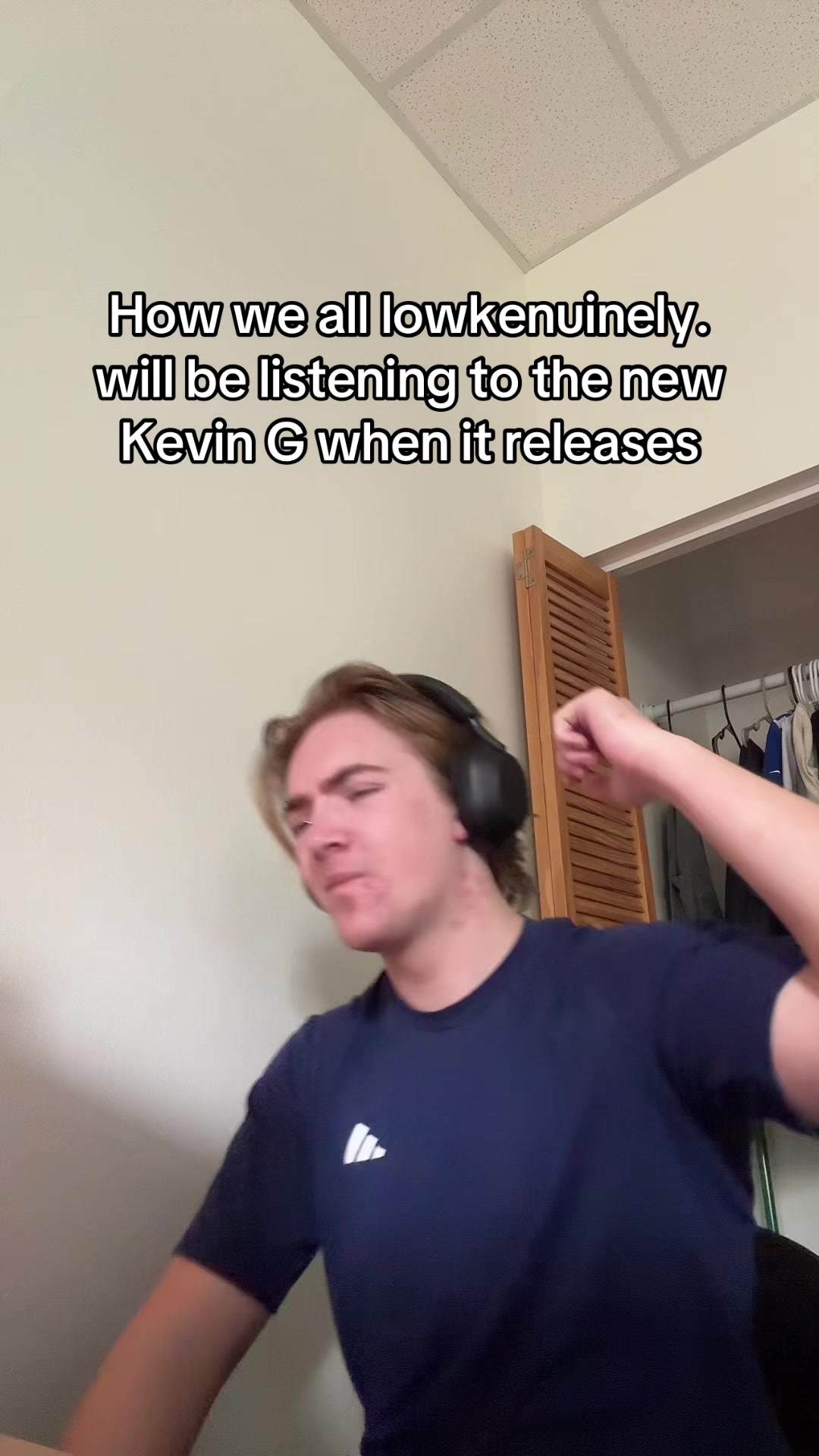 @alextheperson_