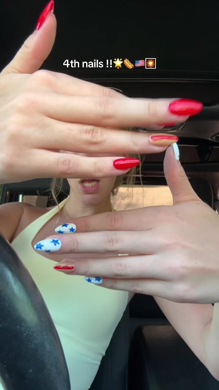 @ANASTASIA MARIE ๐๐ท