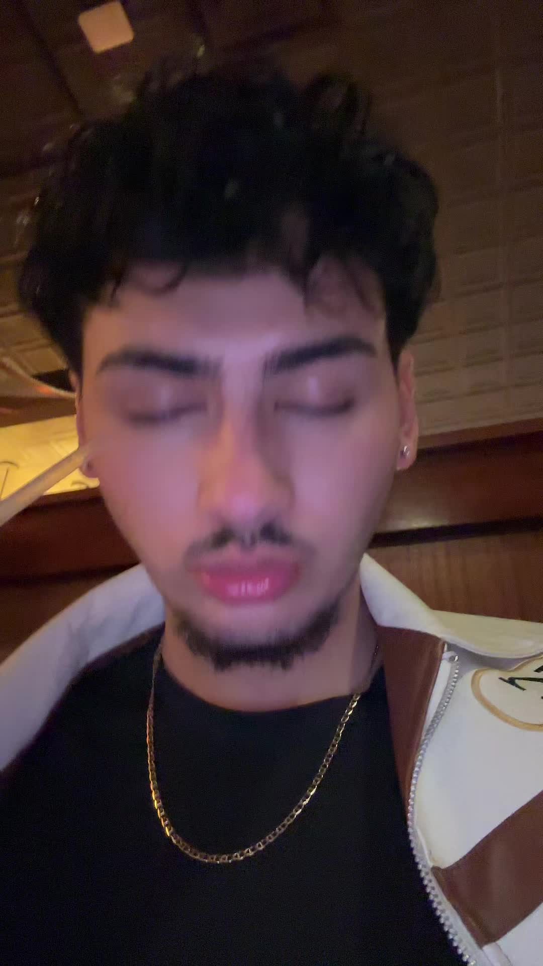 @Josee