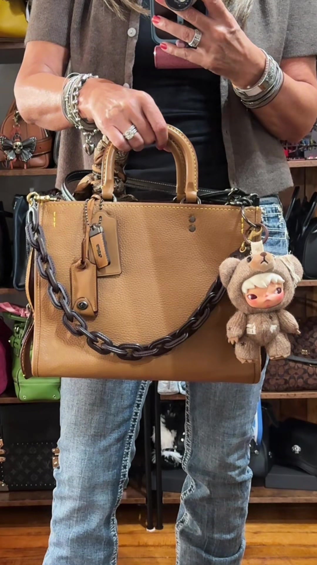 @👜📚ᥫ᭡ ᗰᗩᖇᑕI ᥫ᭡📚👜