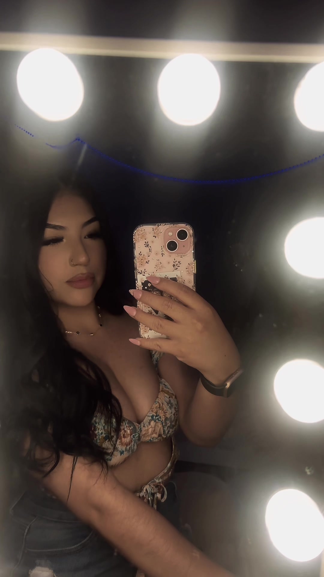 @𝐵𝓇𝒾𝒾𝒾 ᥫ᭡