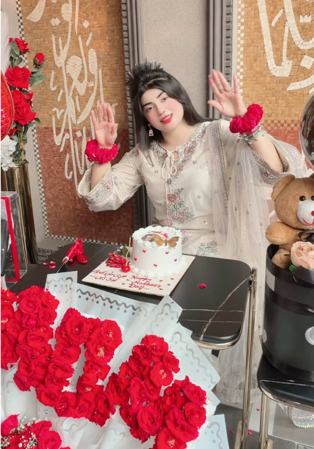 @Farah khan