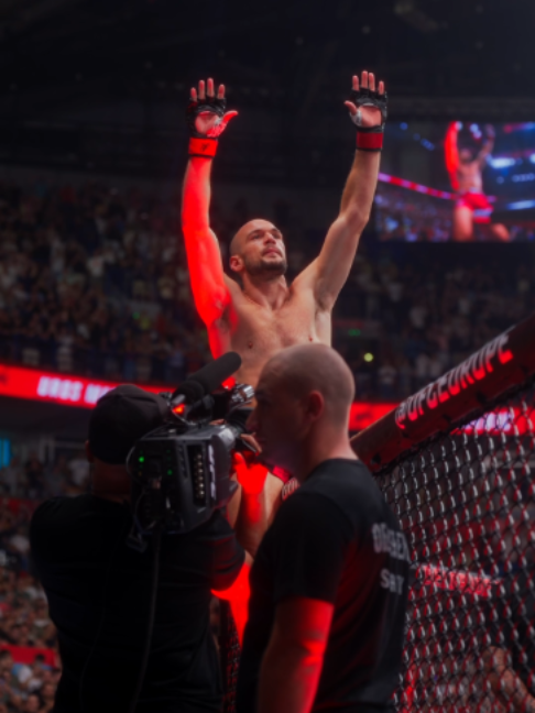 @UFC