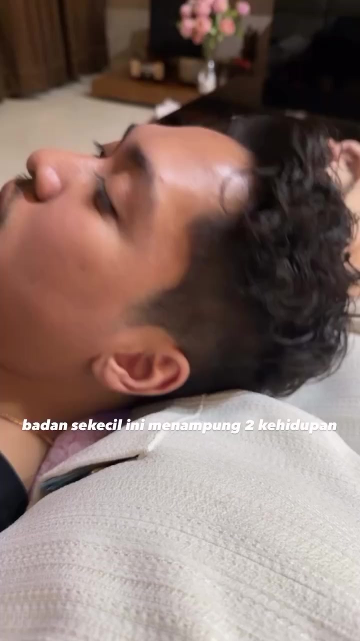 @KAPoorr