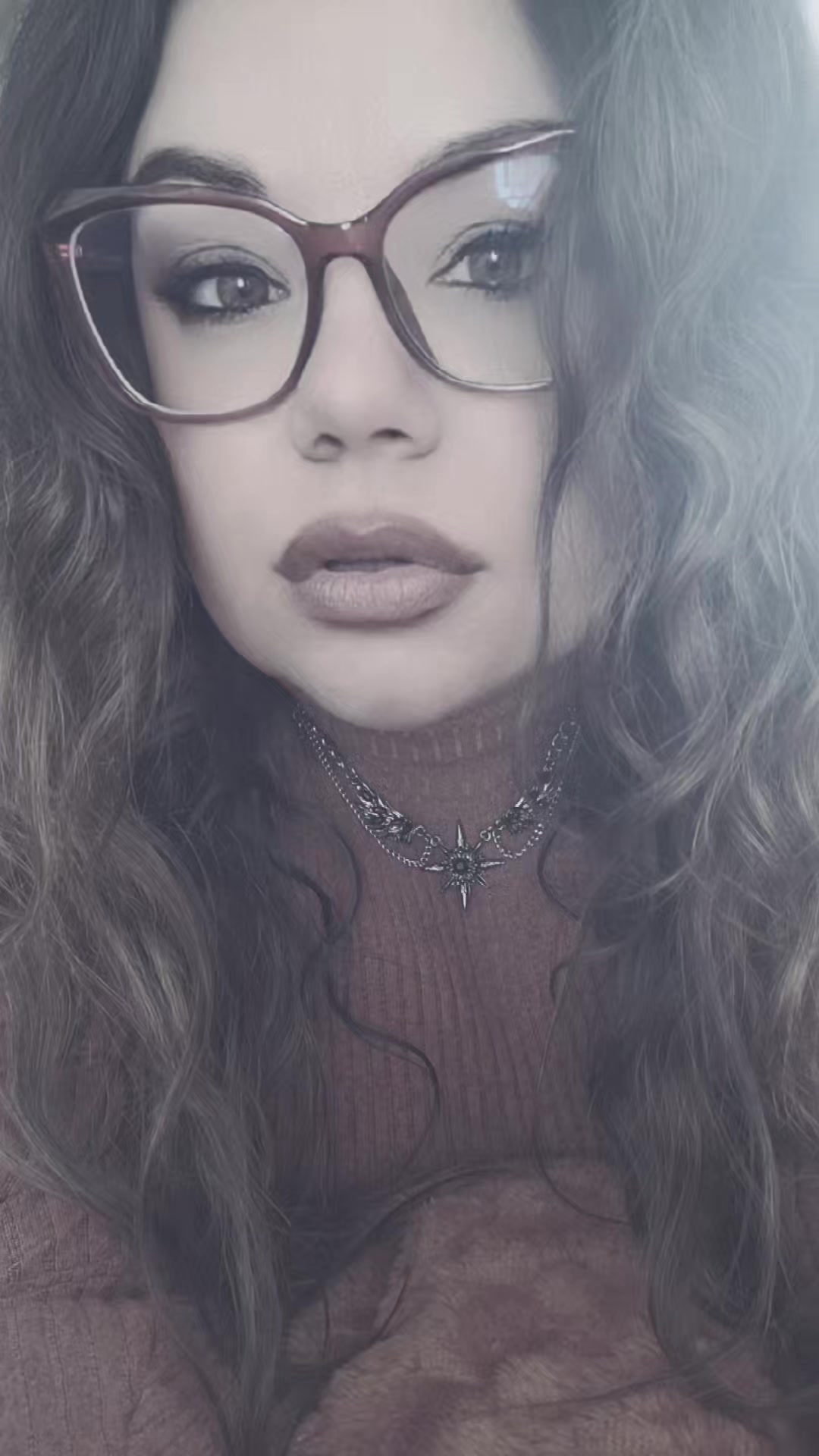 @MandelaChrissix