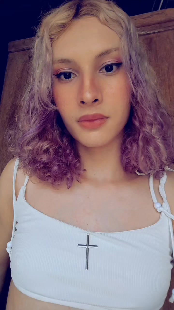 @julia