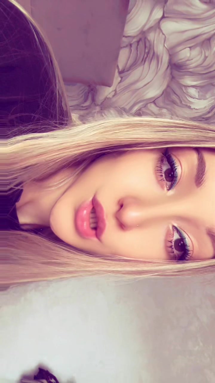@Angel🫀