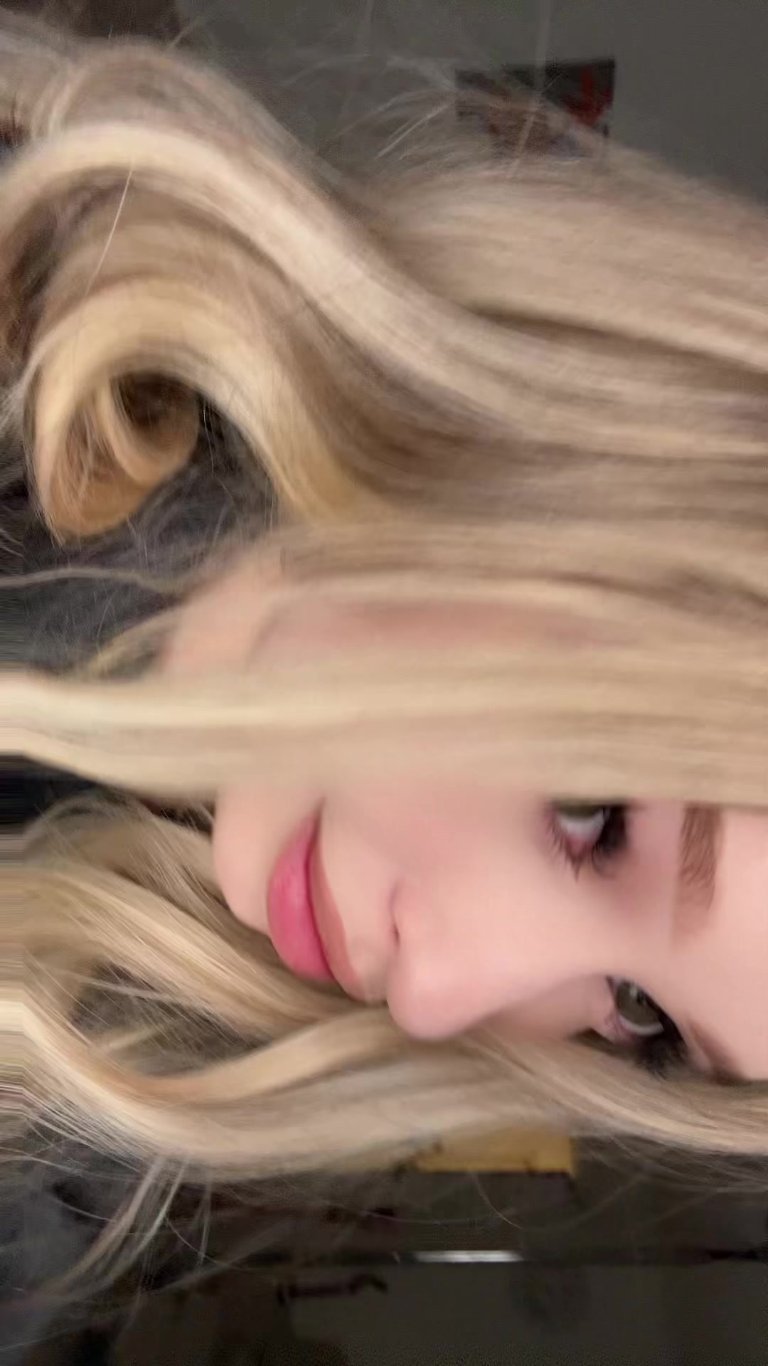 @karina