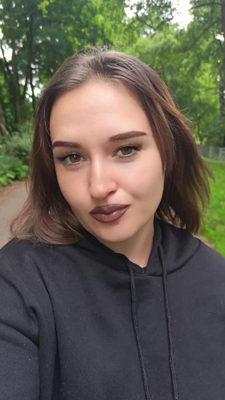 @🥀~𝓐𝓷𝓲𝓪~🥀