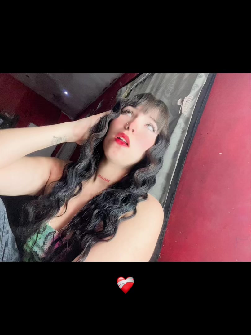 @𝐿𝑦𝑦𝑛💋