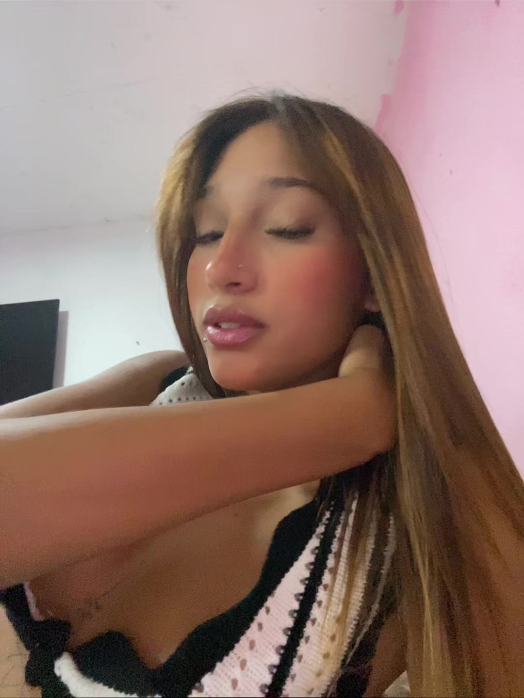 @yasmin