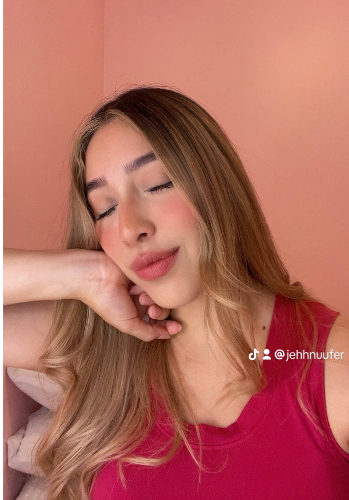 @Jehnni🌻