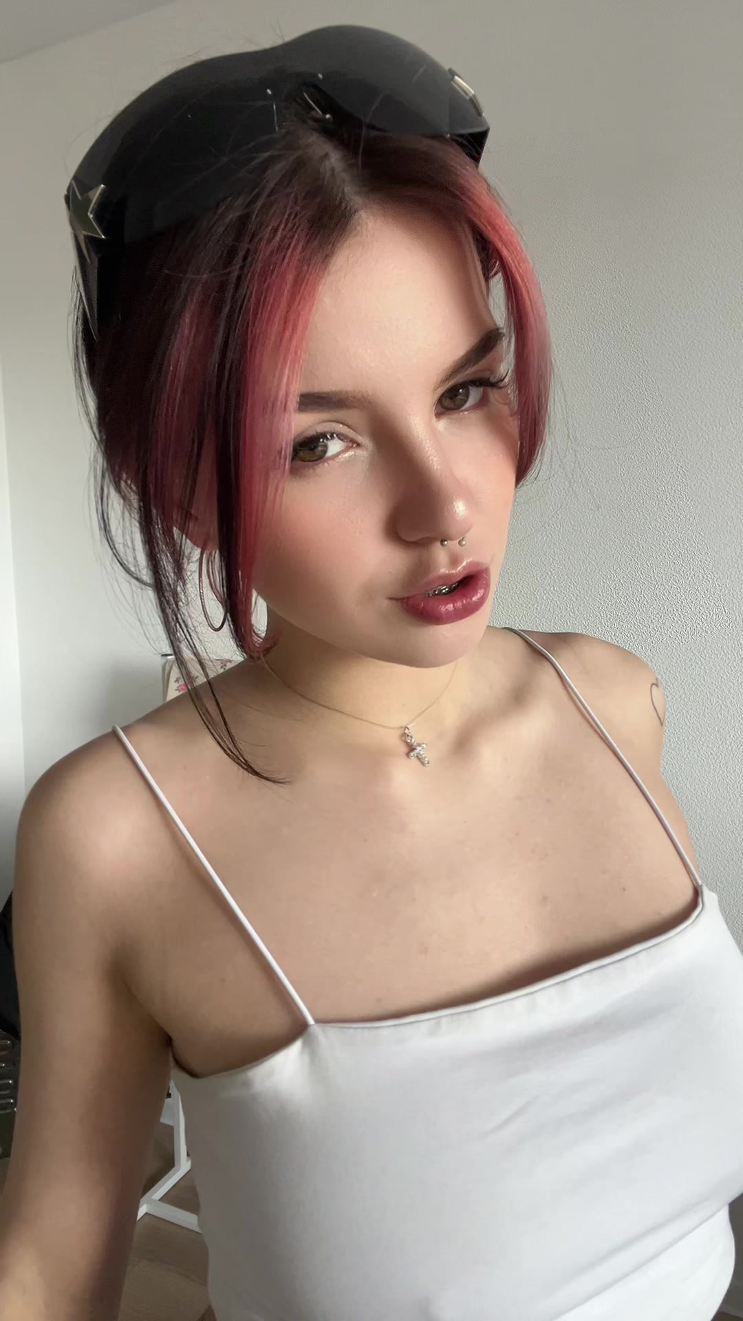 @тгк:@FinesseKitty