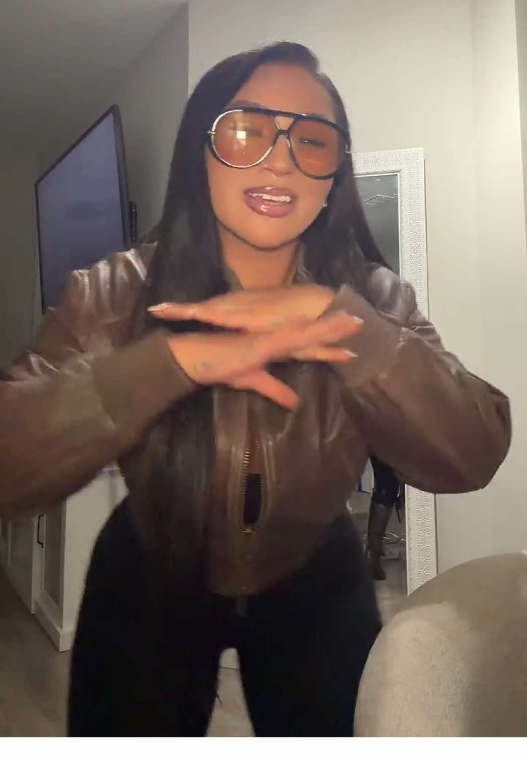 @yackielee