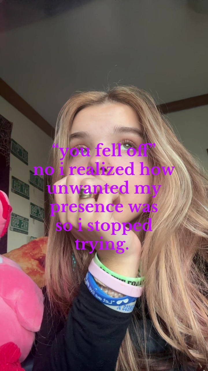 @🦦