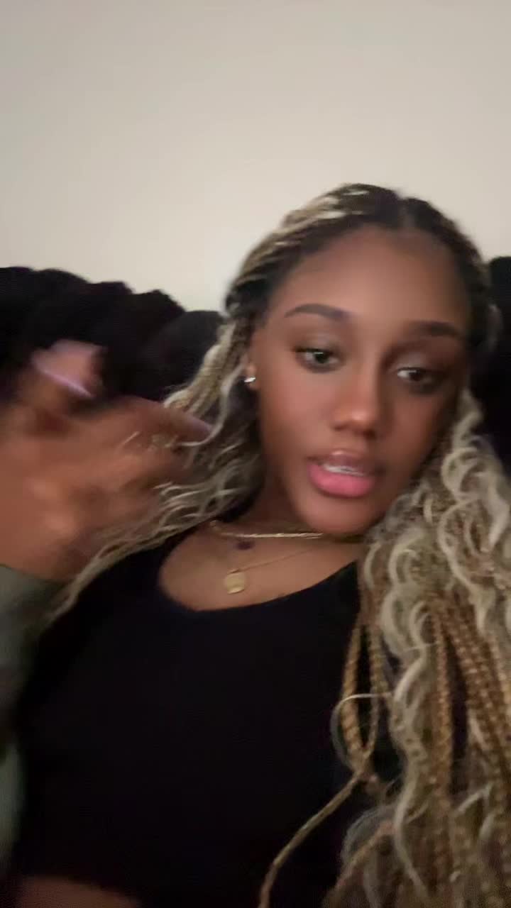 @dabiggest_toots