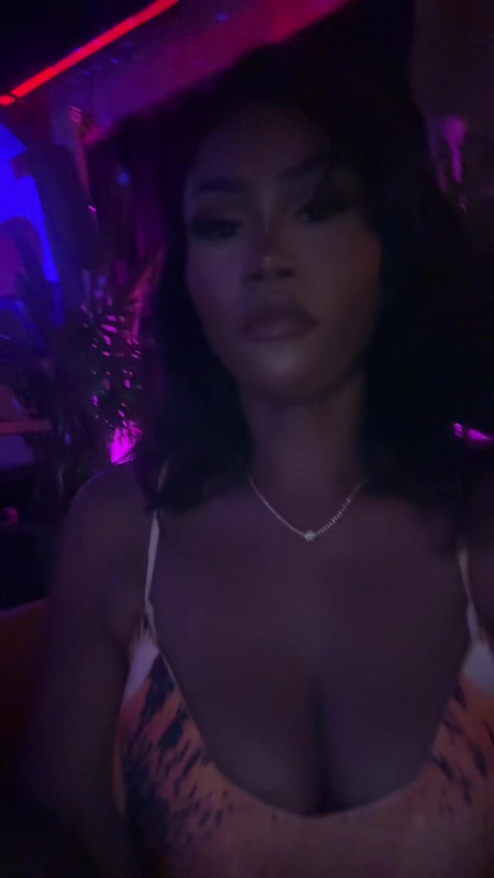 @Bre