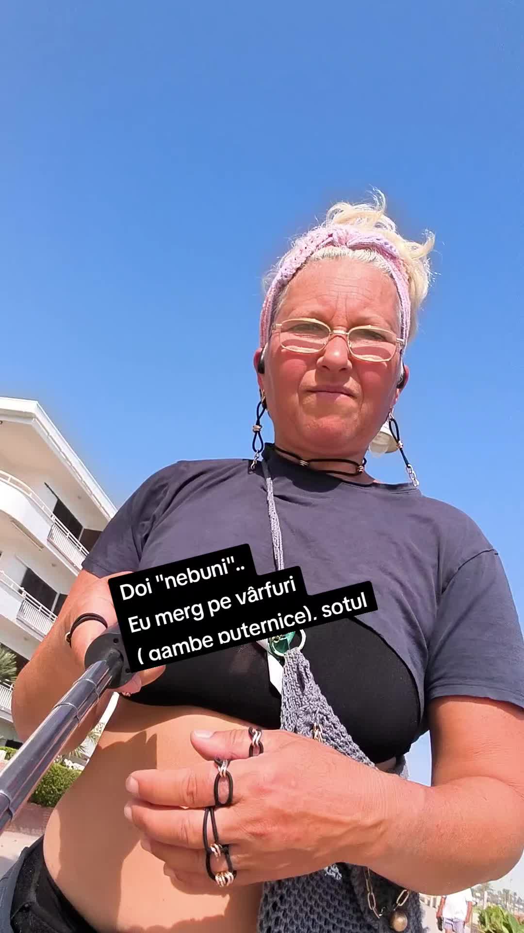 @Manuela
